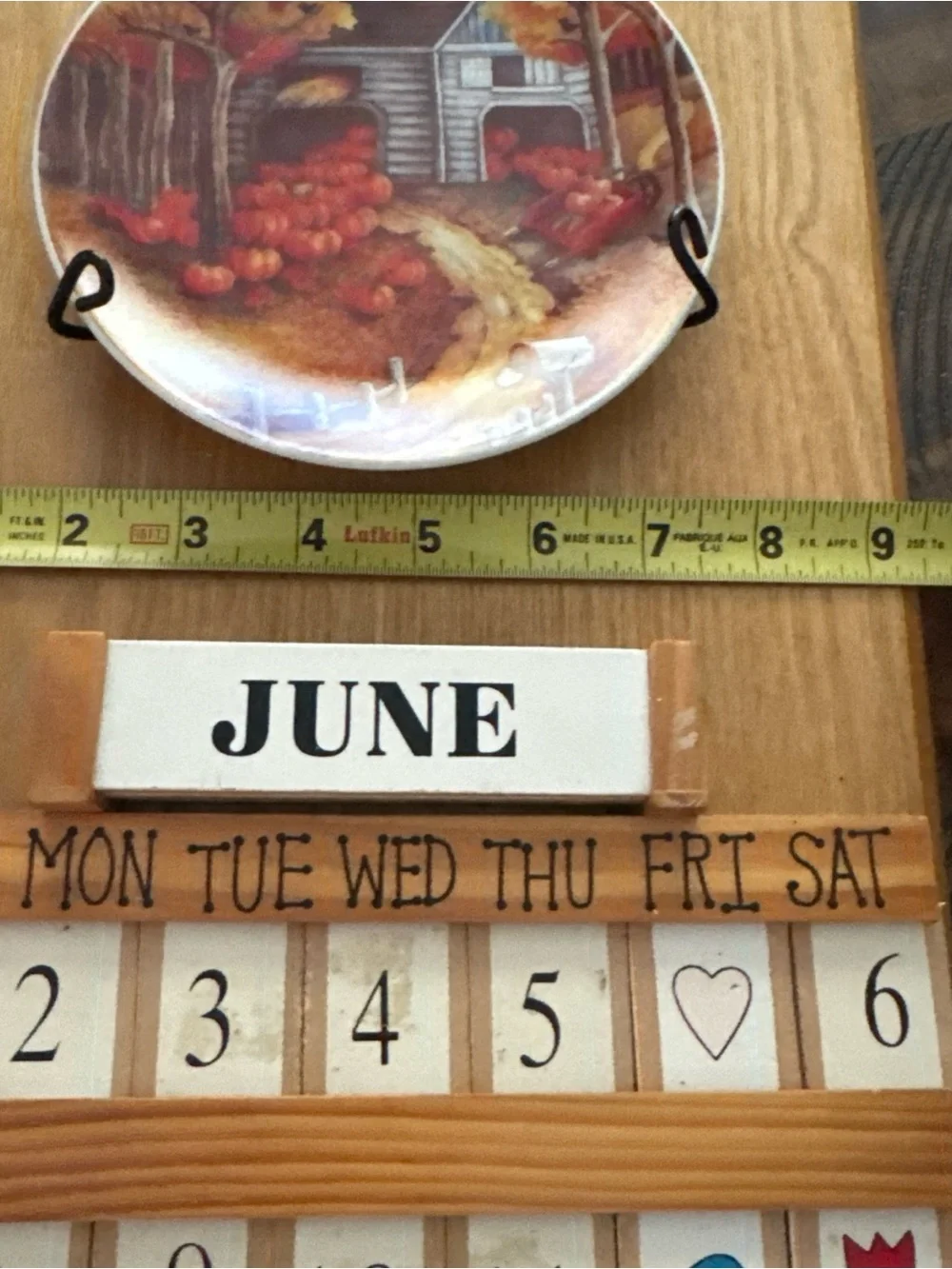 Vtg Wooden Perpetual Country Kitchen Calendar W/ Wood Tiles & Season Plates Comp